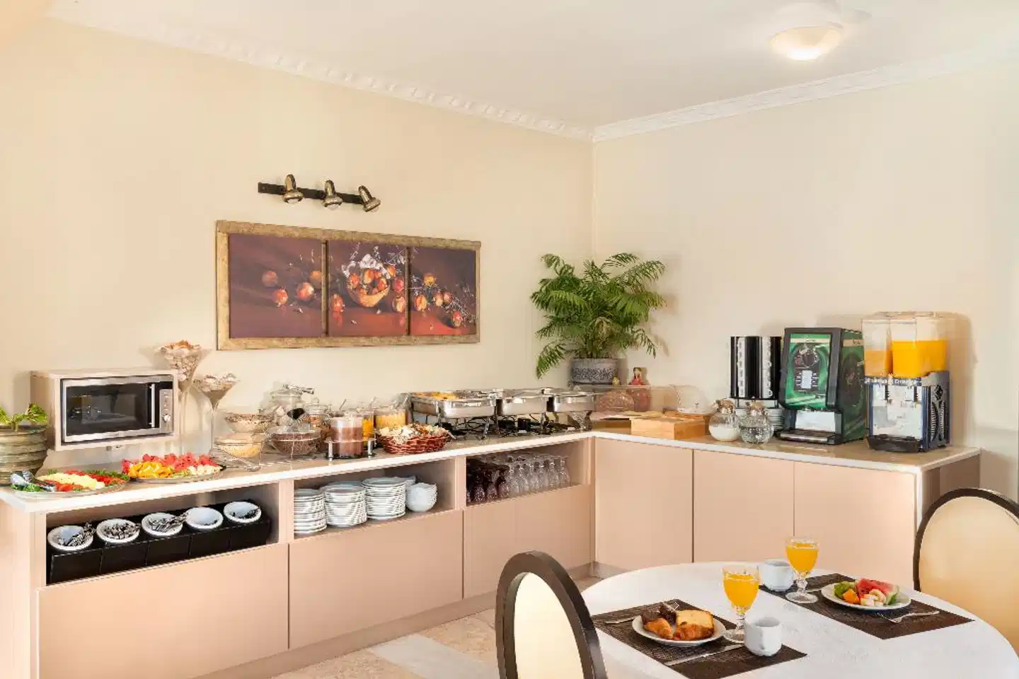 Victoria Hill Hotel Restaurant