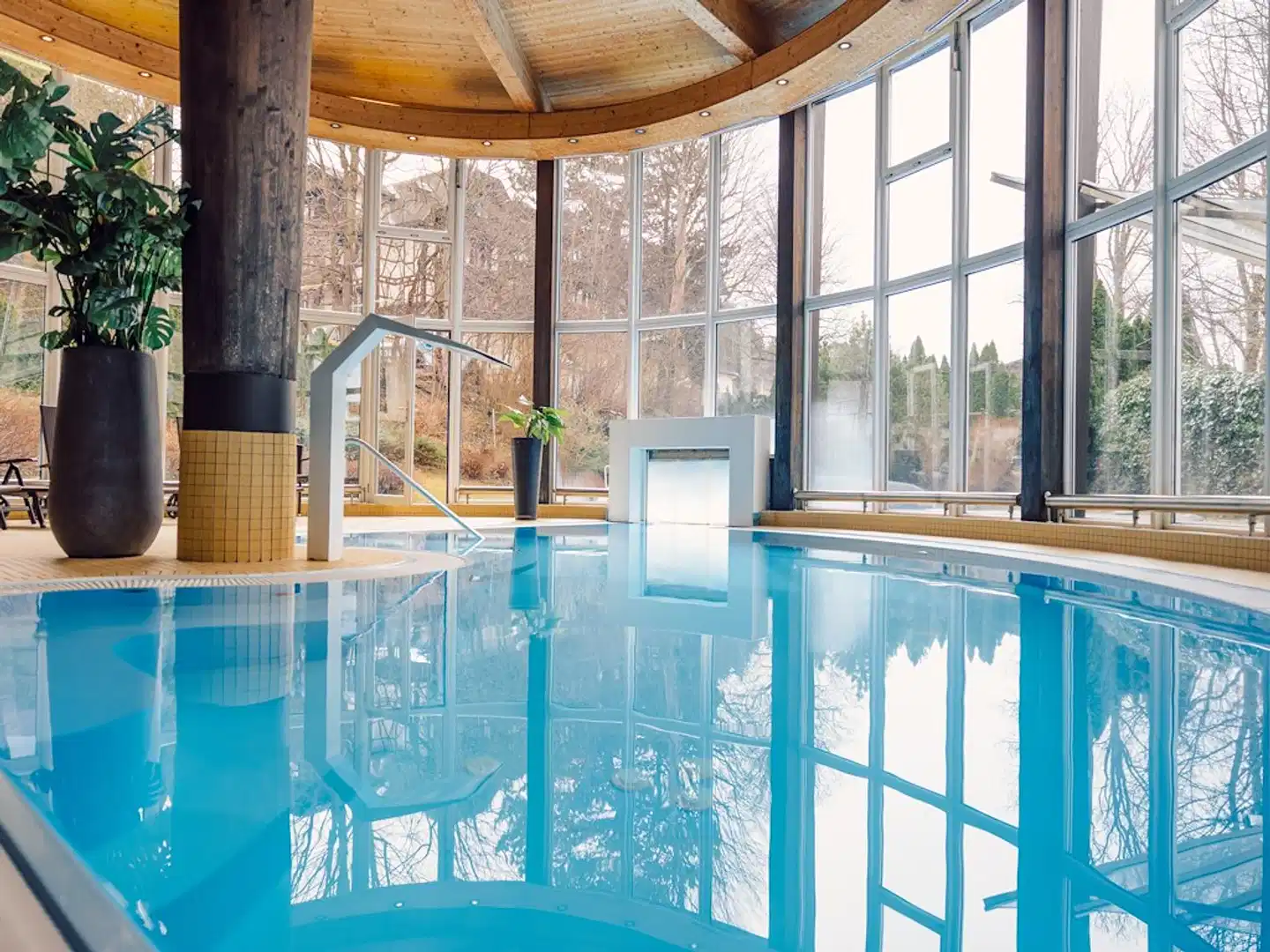 Bon Alpina Hallenbad