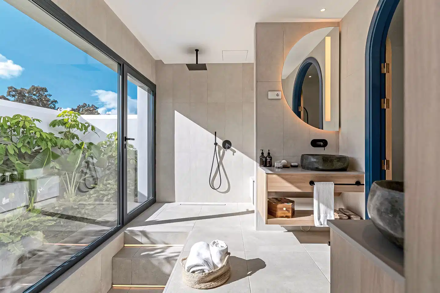 SO/ Sotogrande Golf & Spa Resort Hotel BATHROOM