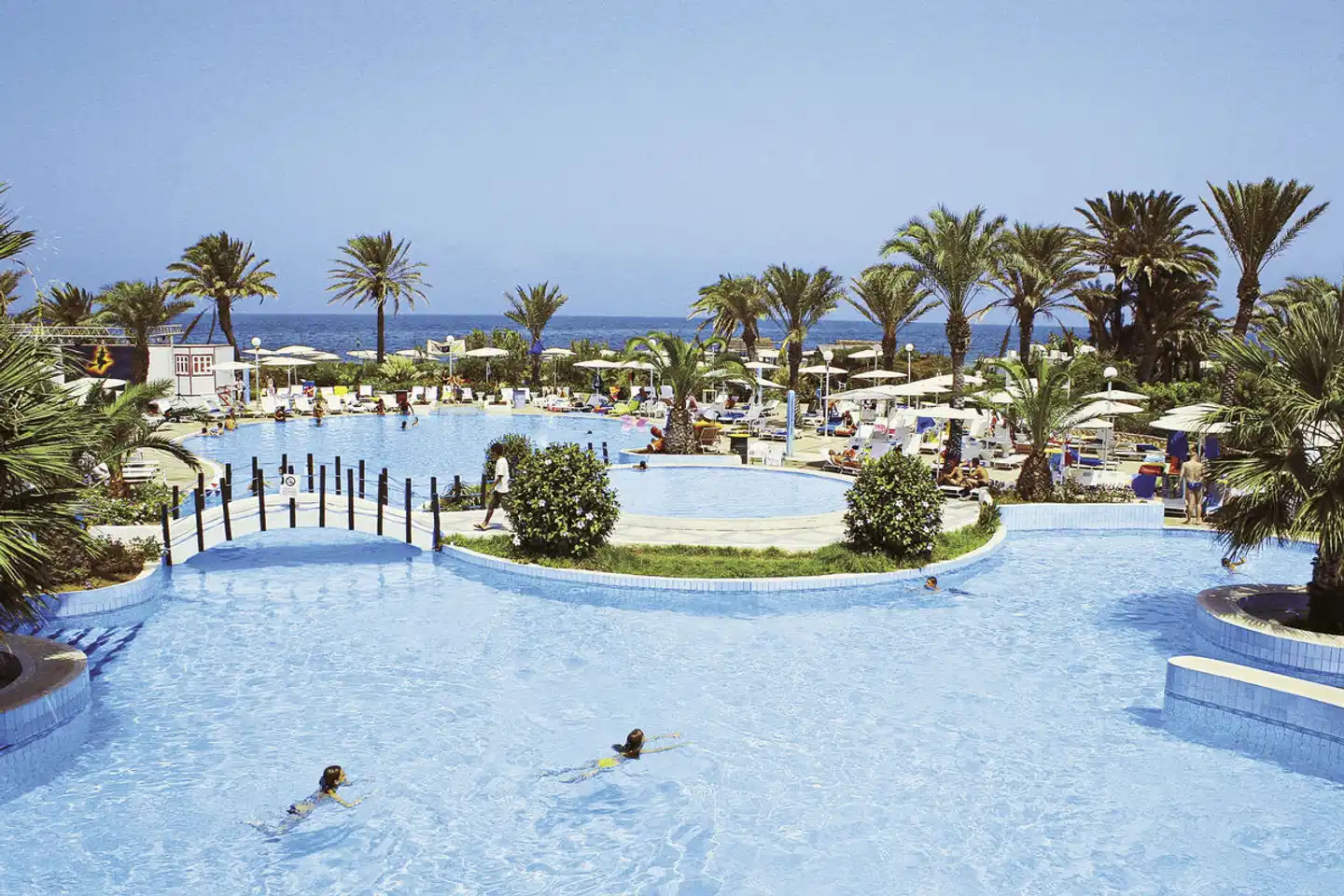 El Mouradi Skanes Pool