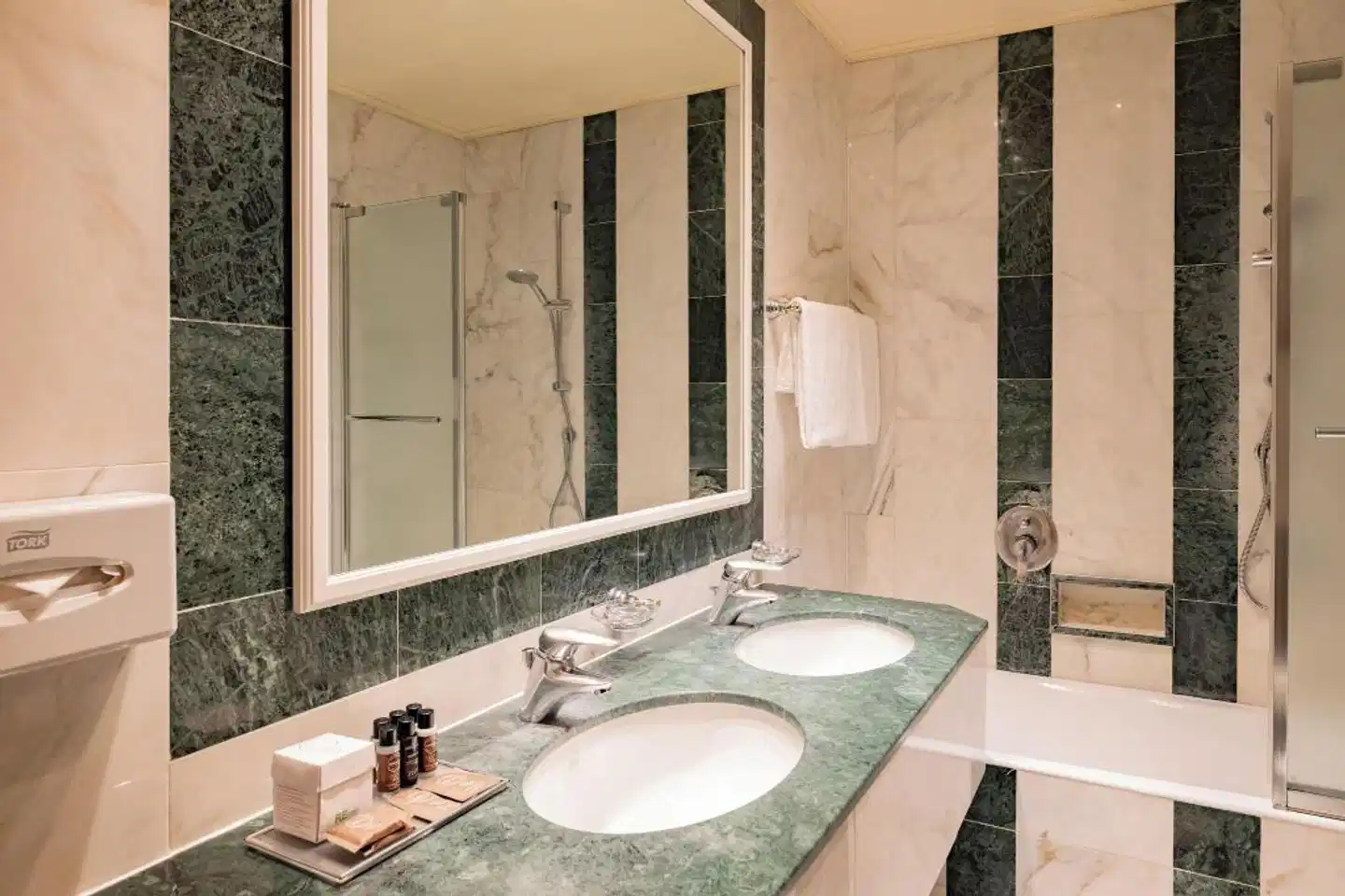 Internazionale Badezimmer