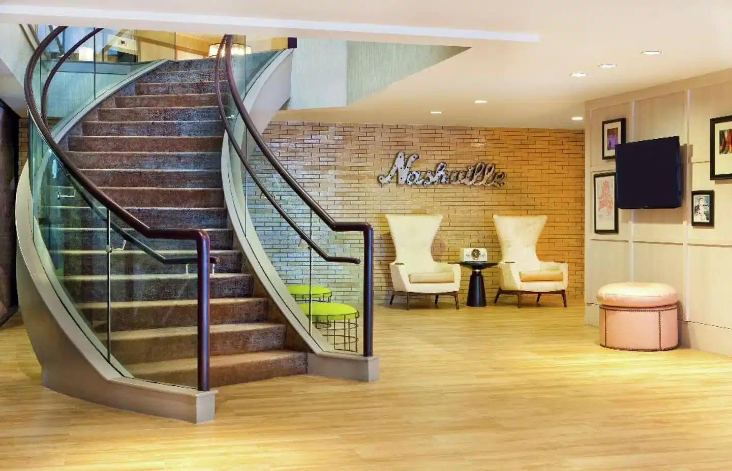 DoubleTree by Hilton Downtown Nashville Lobby