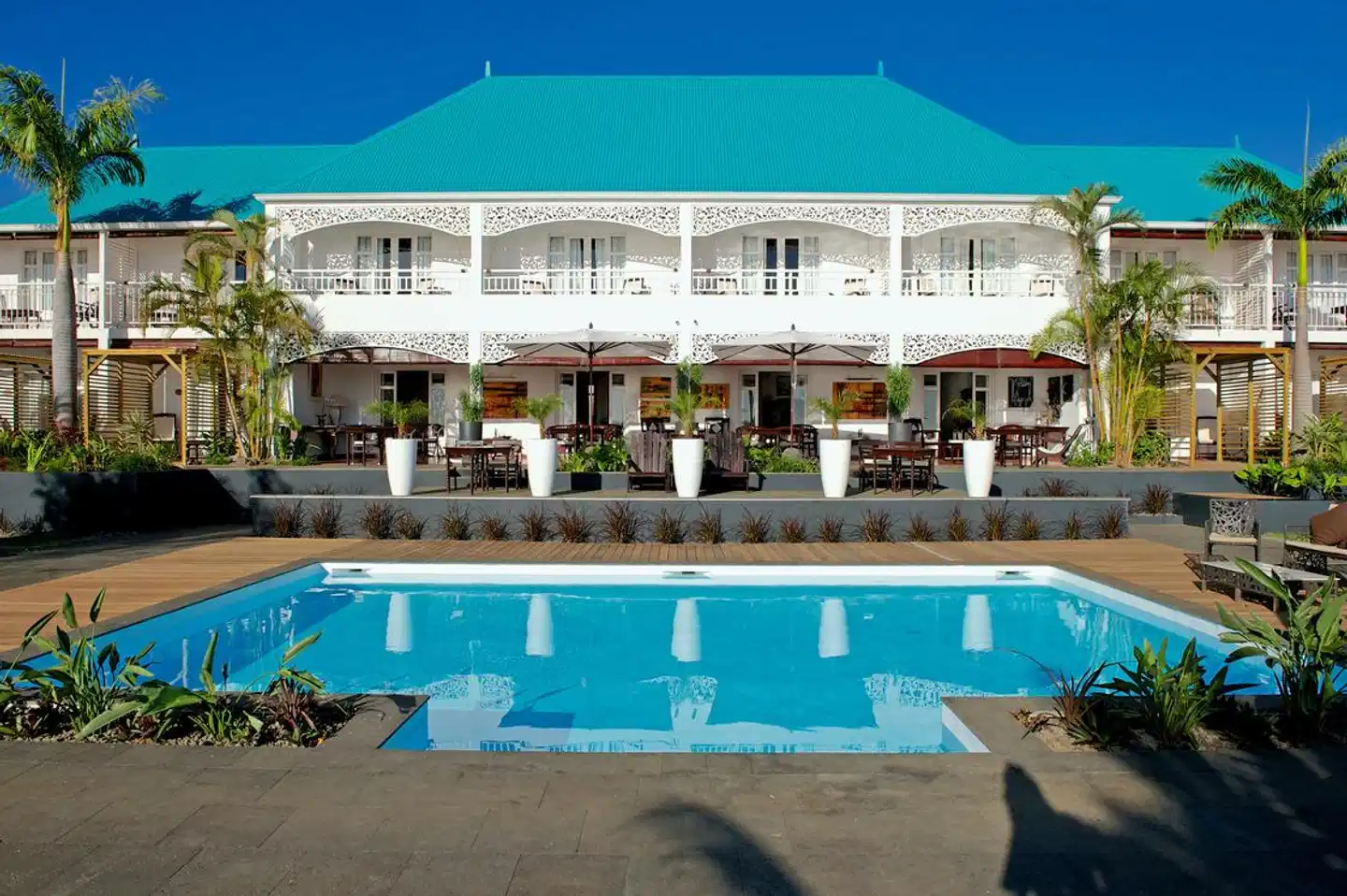 Blue Margouillat Pool