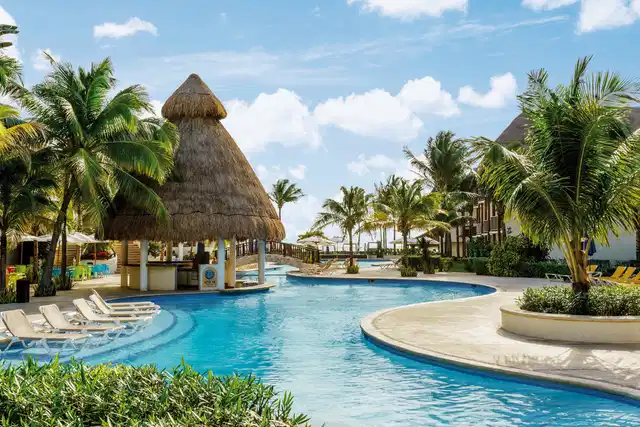 The Reef Coco Beach POOL