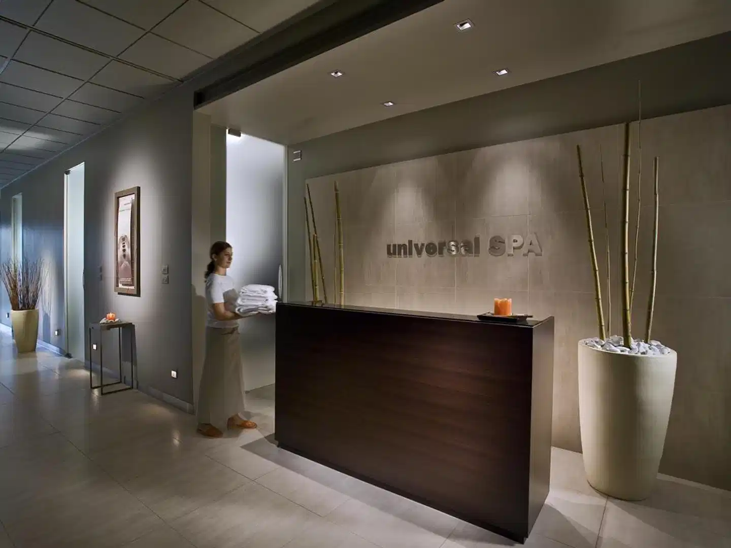 Universal Terme Lobby