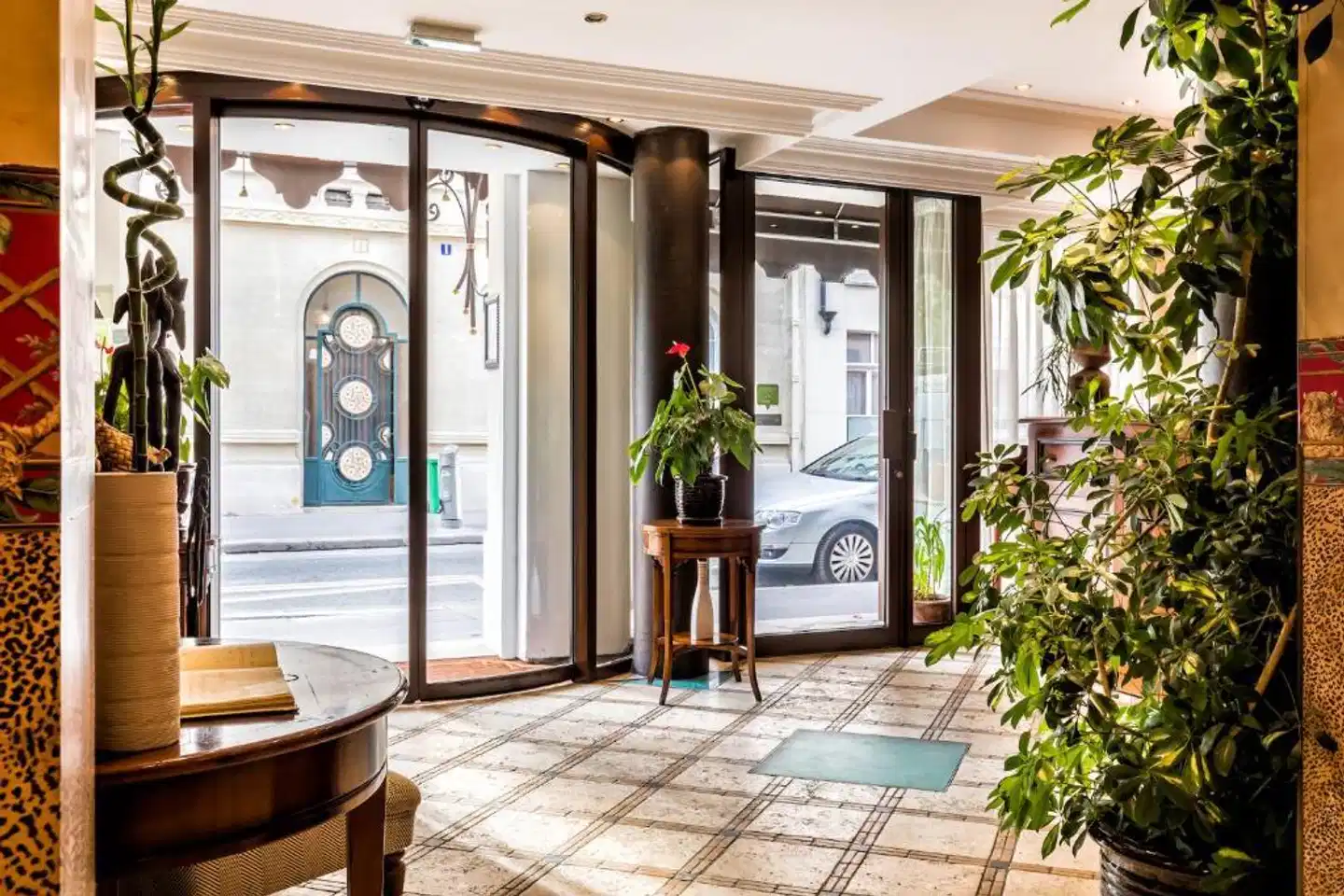 Villa Montparnasse Lobby
