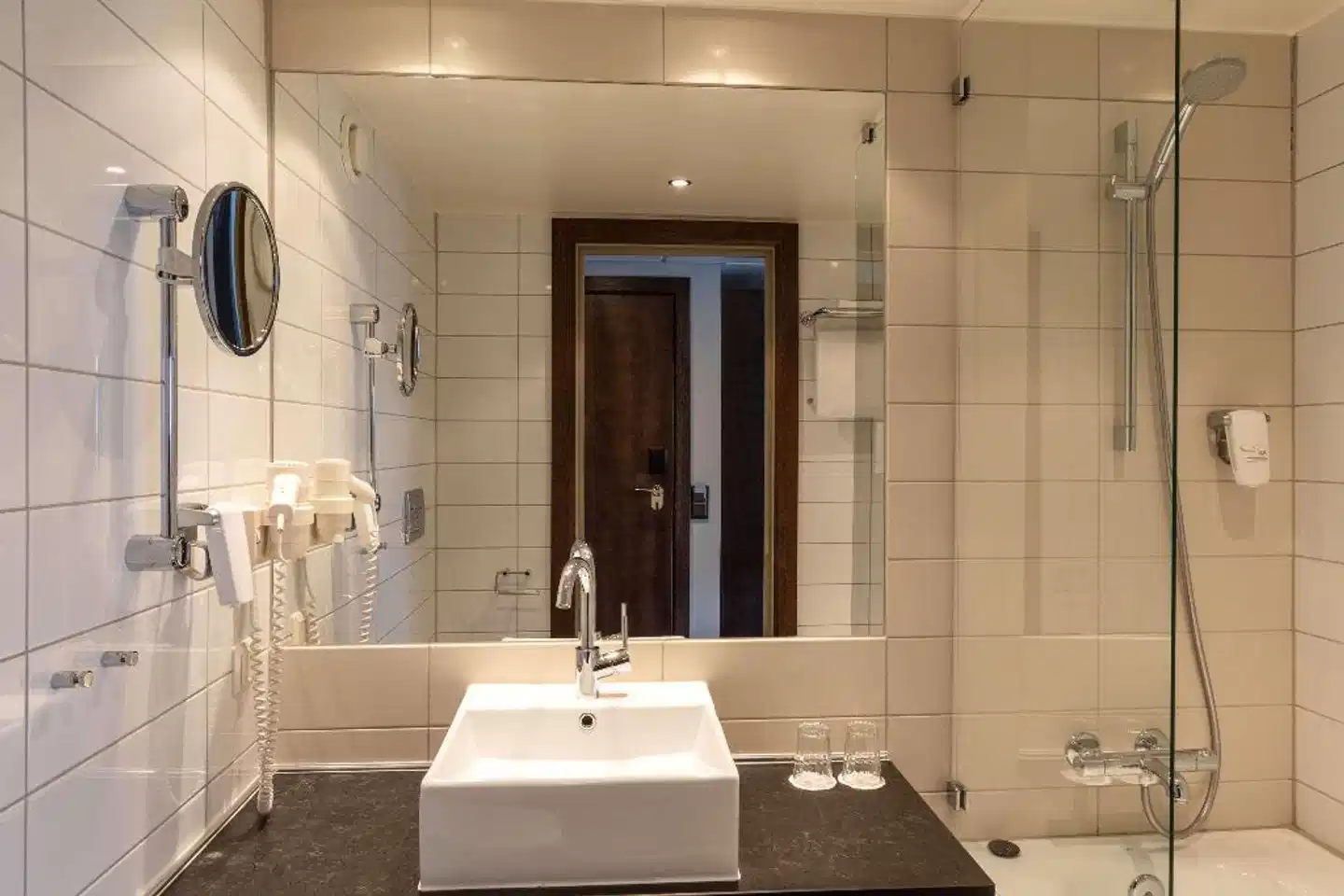 Skifer Hotel Badezimmer