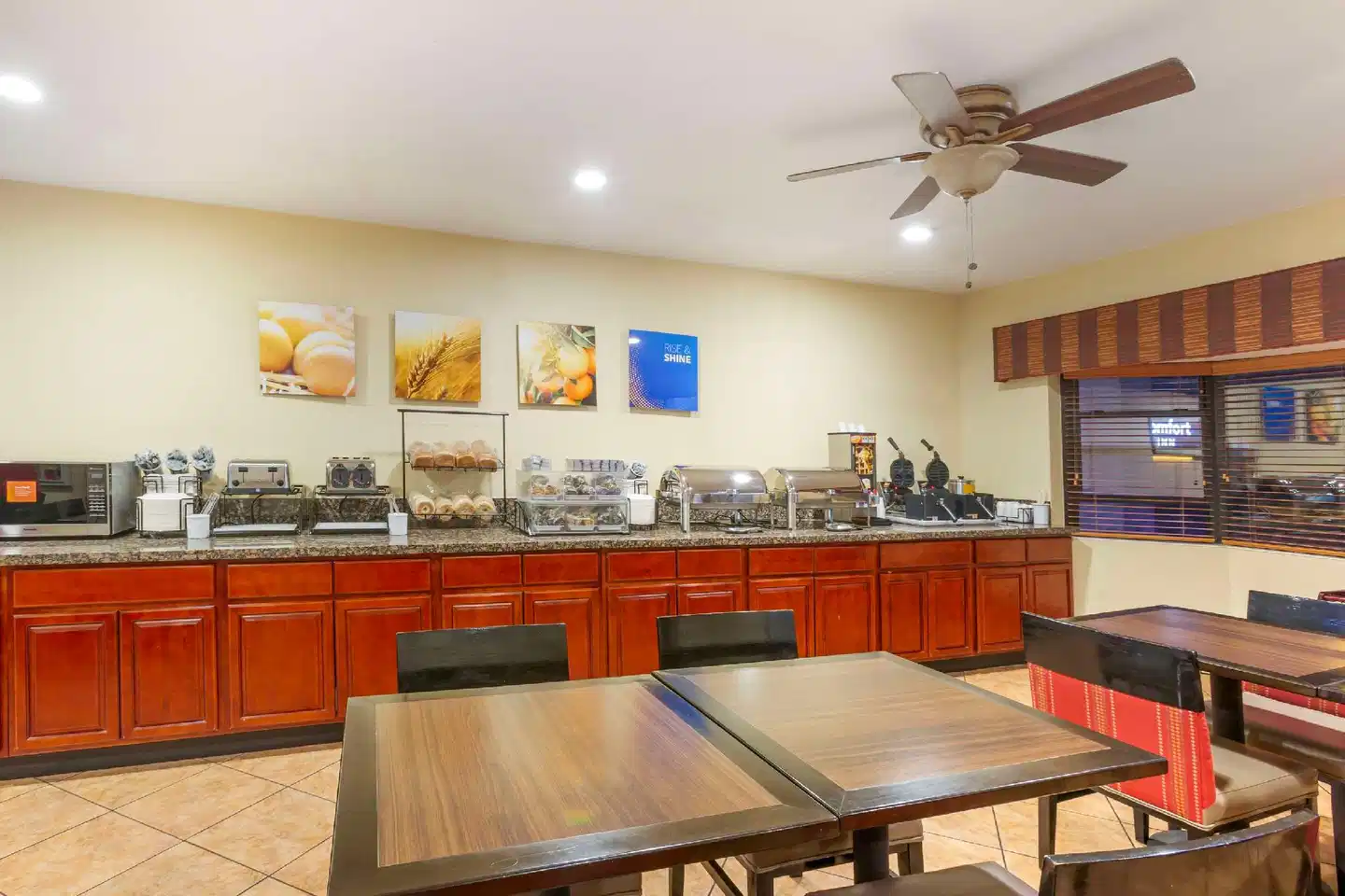 Comfort Inn Near Grand Canyon Bar