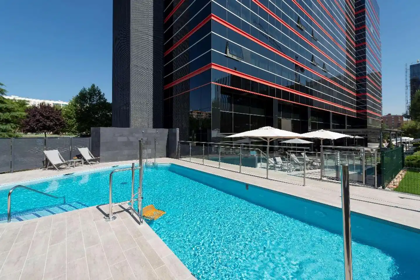 NH Madrid Ribera del Manzanares Pool