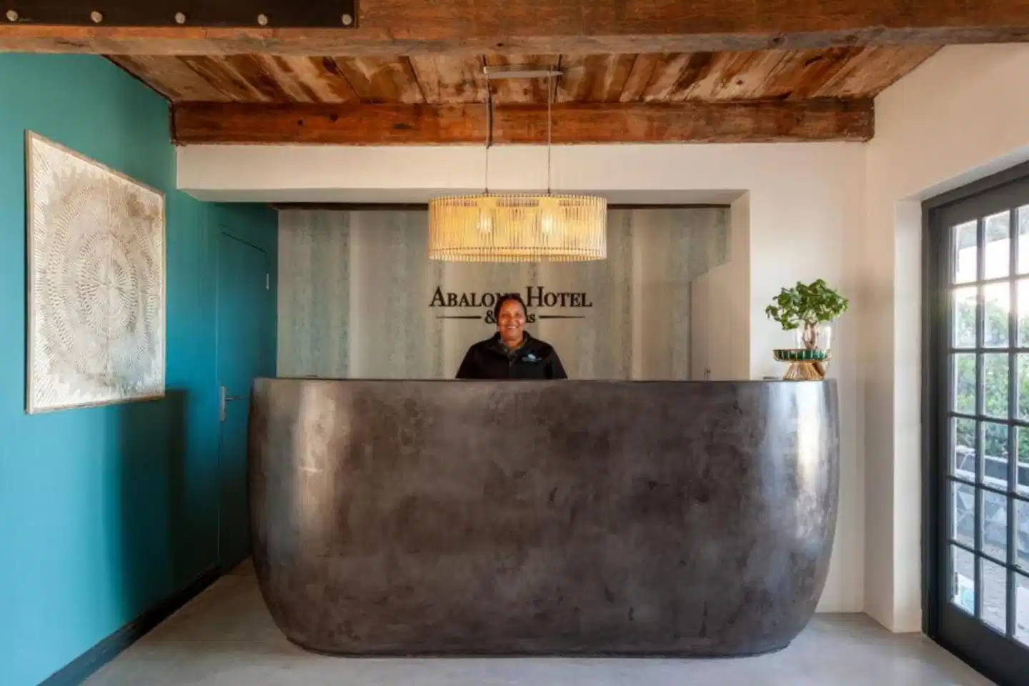 Abalone Hotel & Villa's Lobby