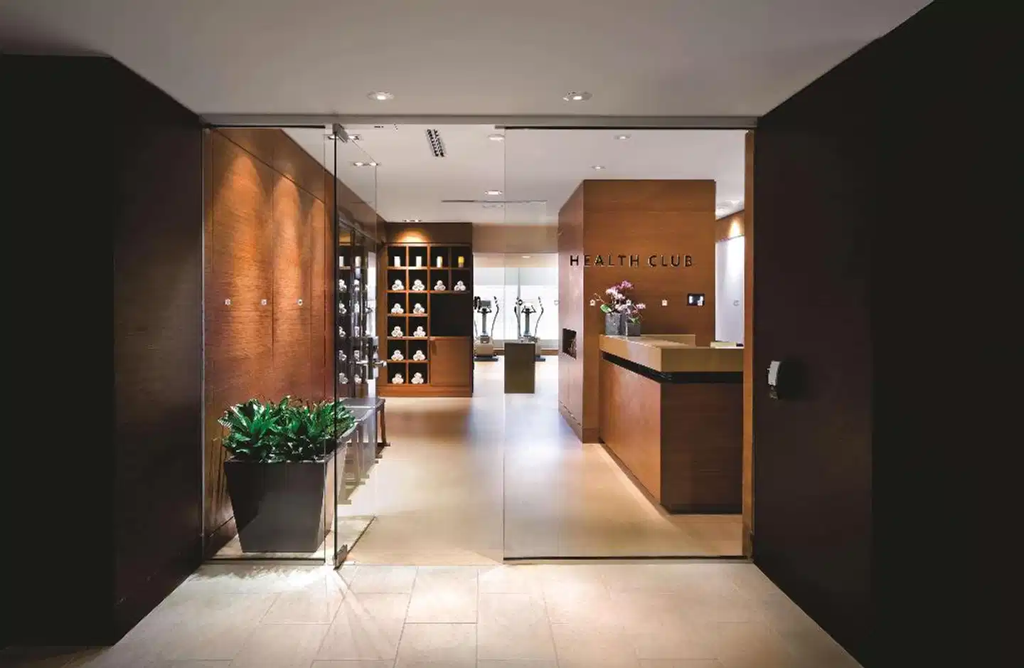 Shangri-La Hotel Toronto Bar