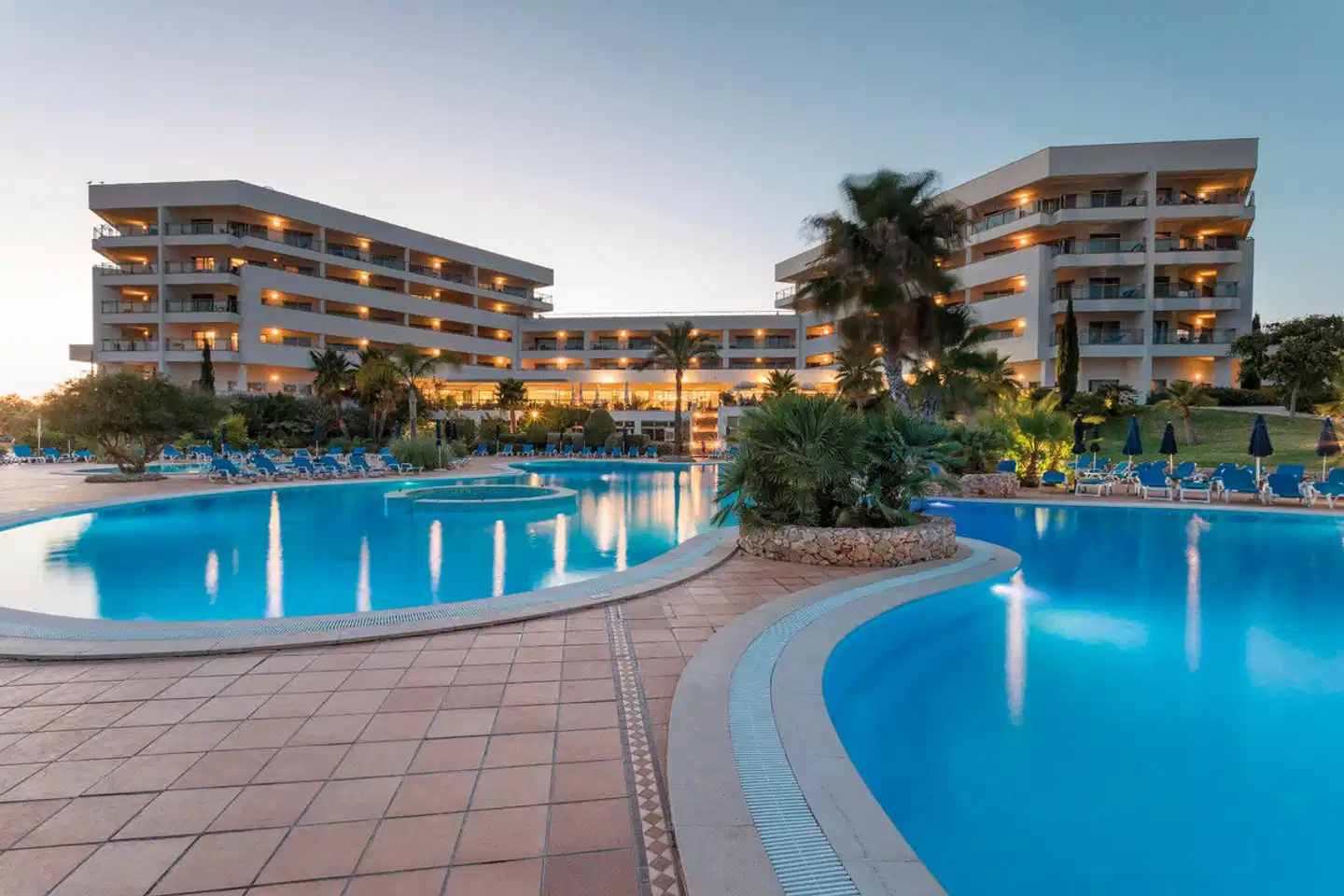 Alfagar Aparthotel Pool