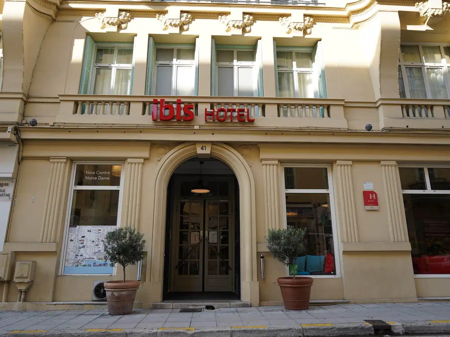 ibis Nice Centre Notre-Dame Aussenansicht