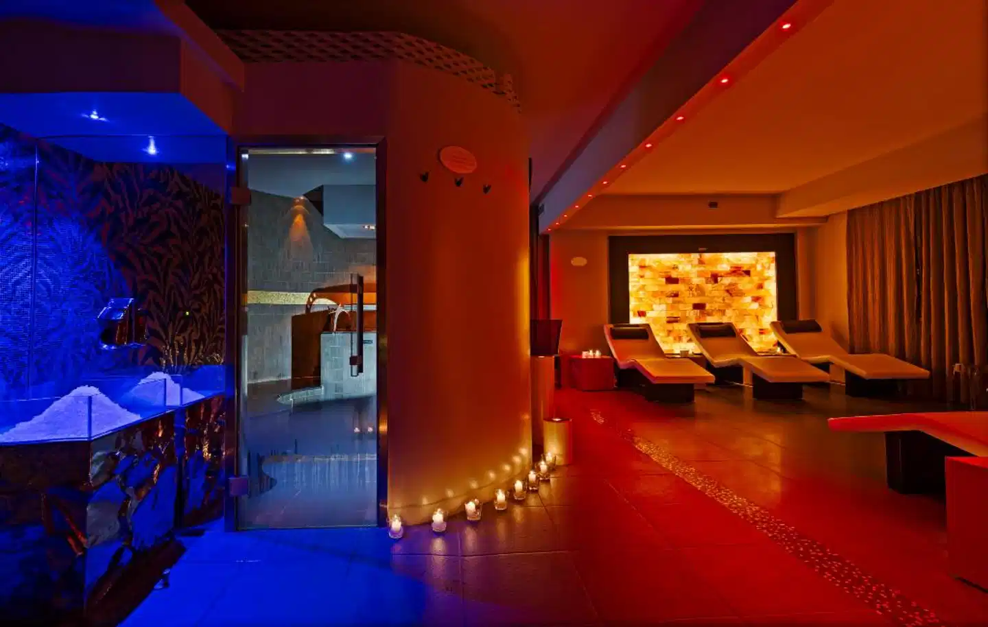 Bellevue Suites & Spa Hallenbad