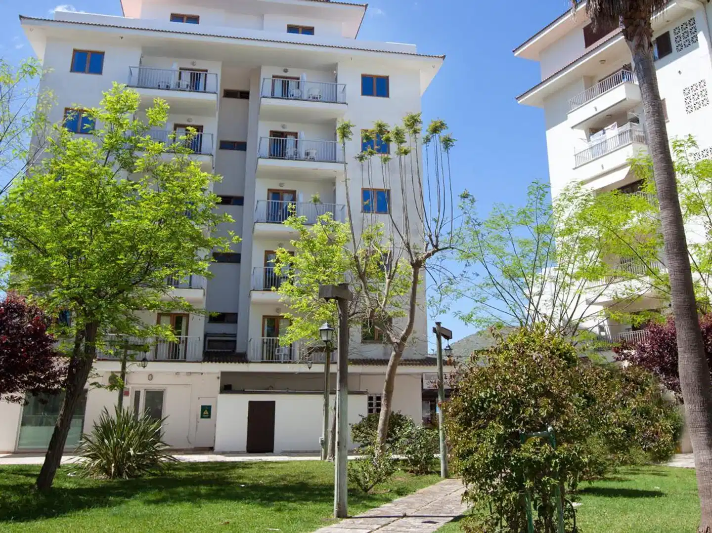 Lime Tamarindos Aussenansicht