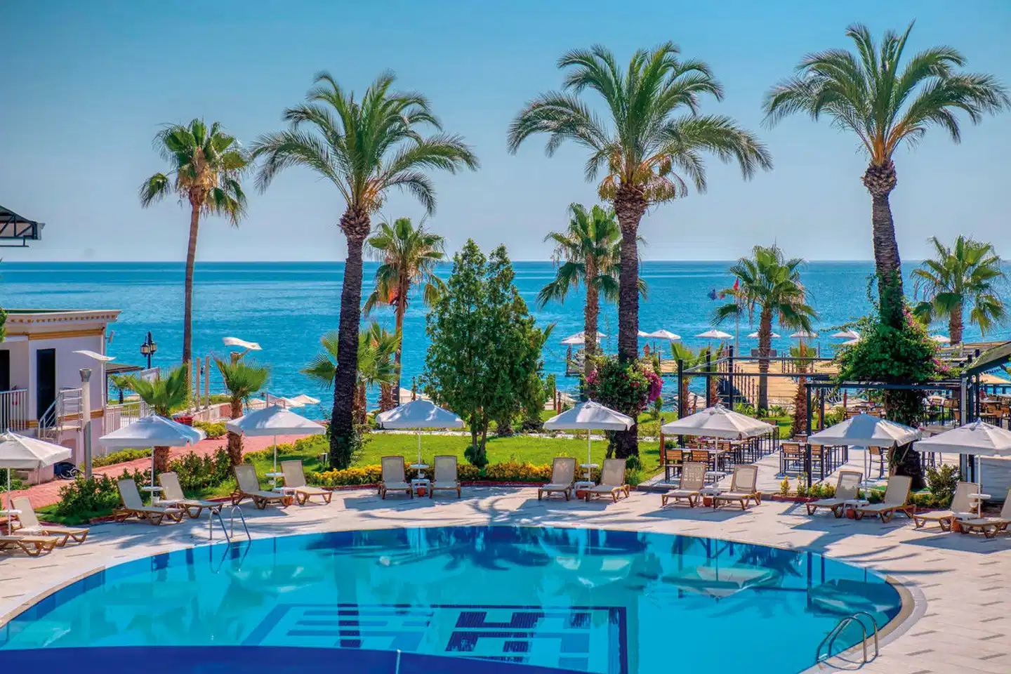 Sealife Kemer Resort Pool