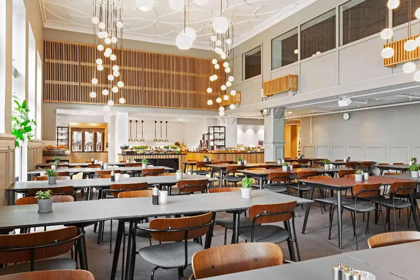 Quality Hotel Augustin Bar