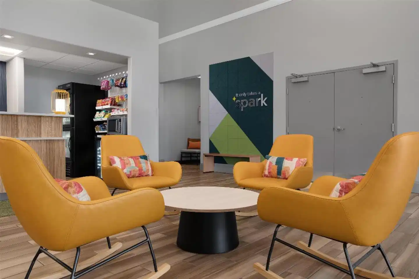 Spark by Hilton Albuquerque North I-25 Lobby