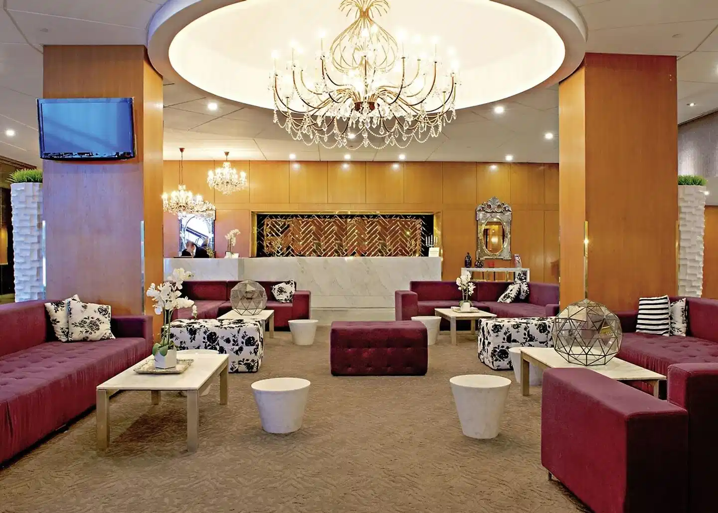 Sandman Signature Edmonton Downtown Lobby