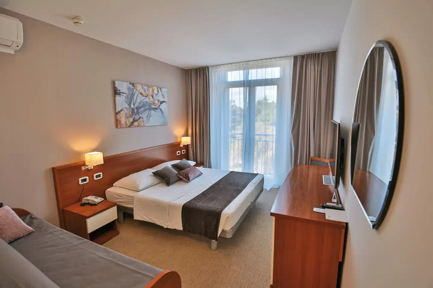 Arena Hotel Holiday Wohnbeispiel