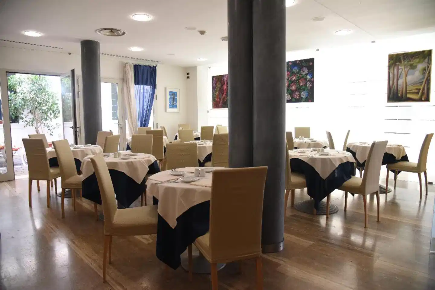 Duca D'Aosta Hotel Restaurant