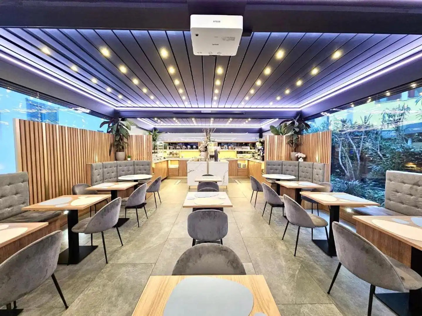 Canova Hotel Restaurant