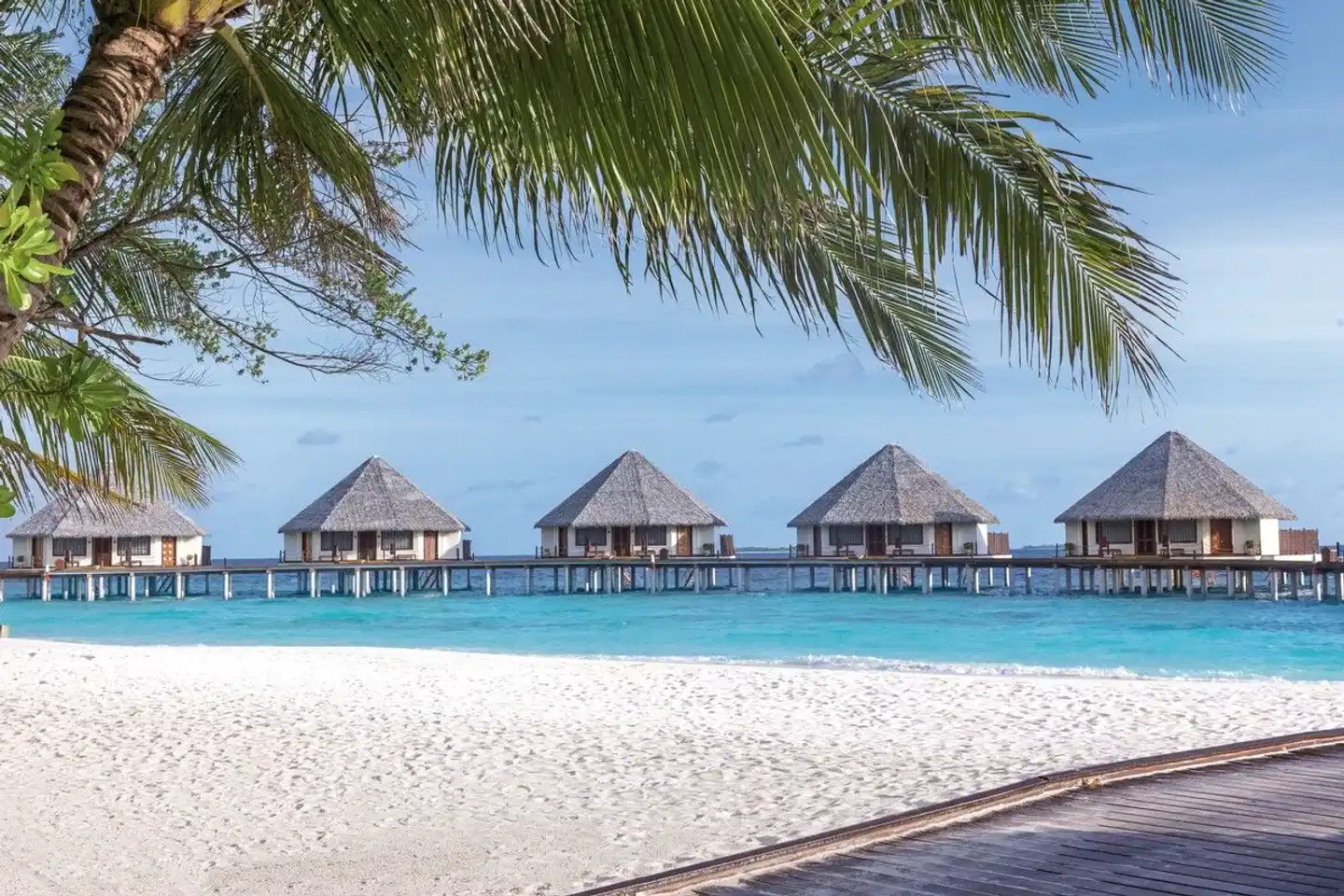 ADAARAN Prestige Water Villas BEACH