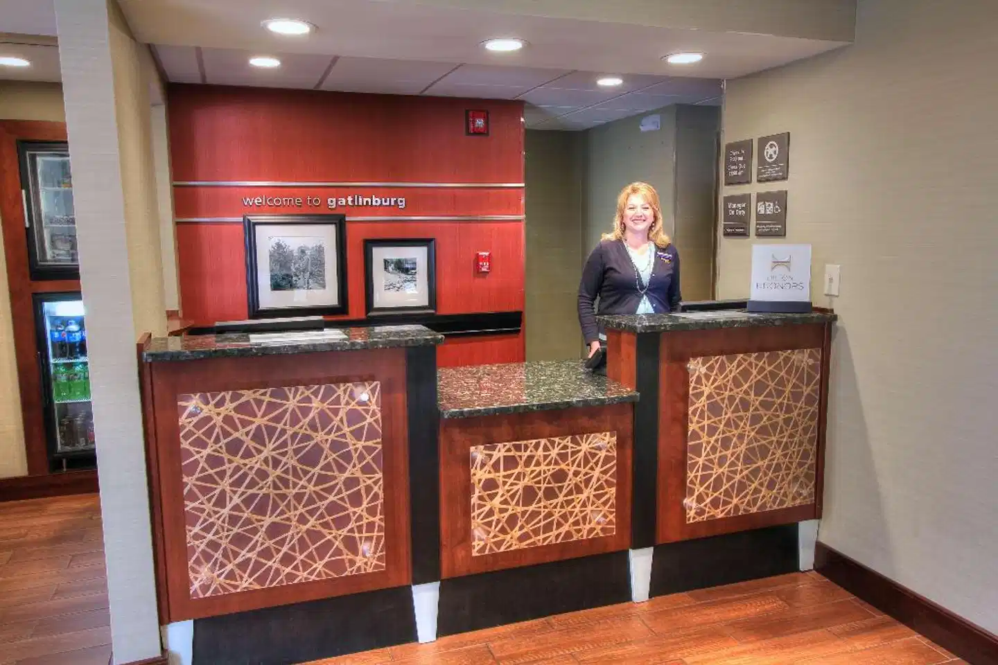 Hampton Inn Gatlinburg Lobby