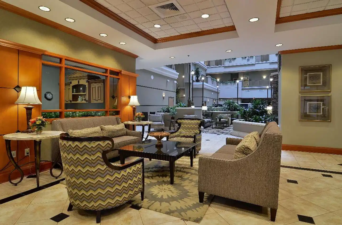 Embassy Suites by Hilton Nashville - at Vanderbilt Lobby