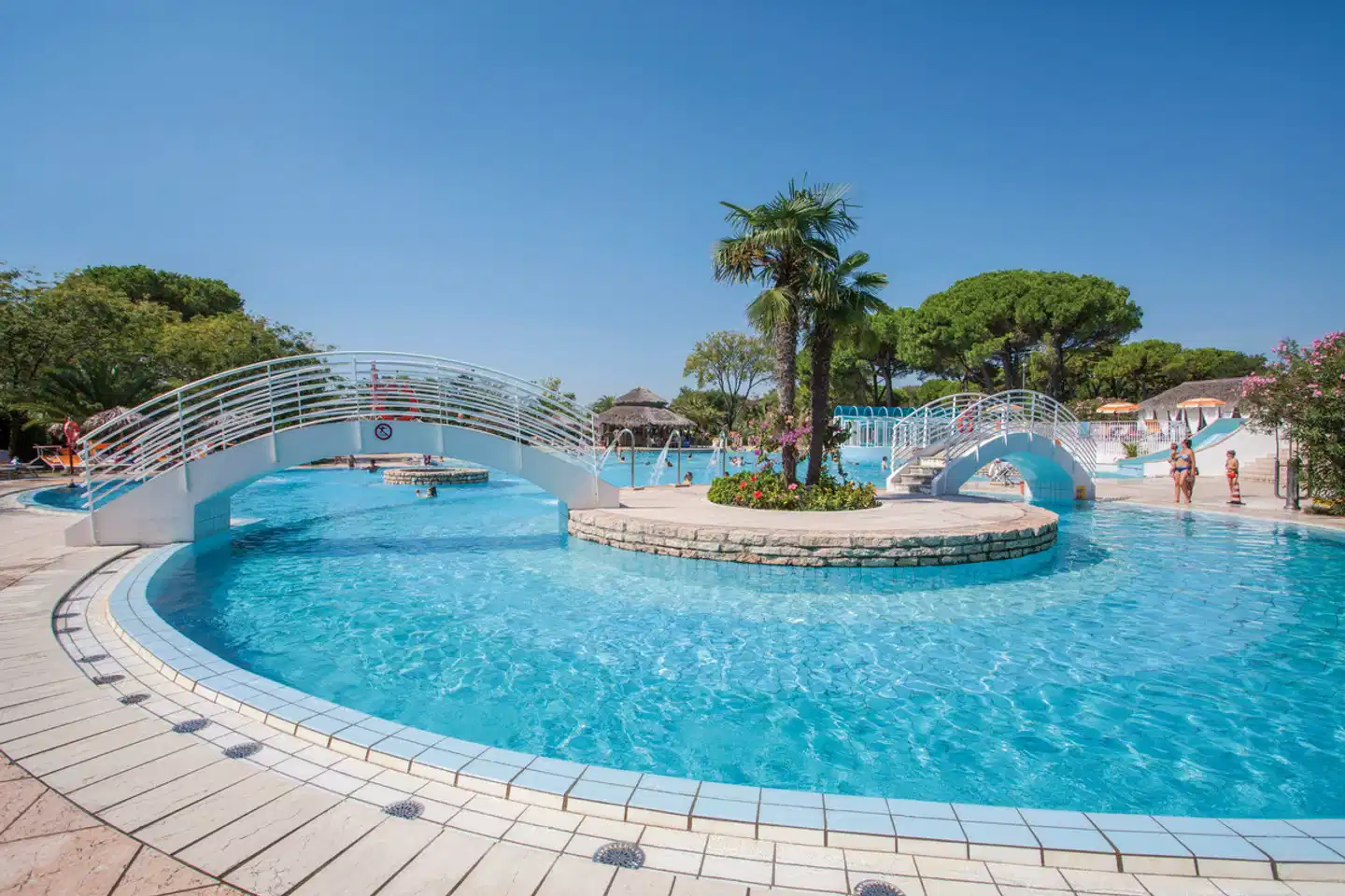 Camping Pino Mare Pool