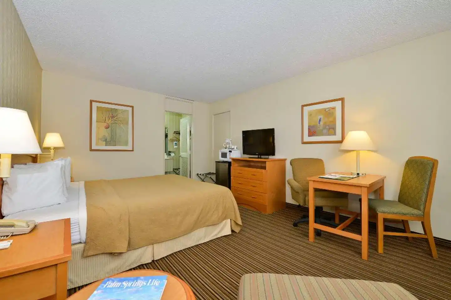 Travelodge by Wyndham Palm Springs Wohnbeispiel