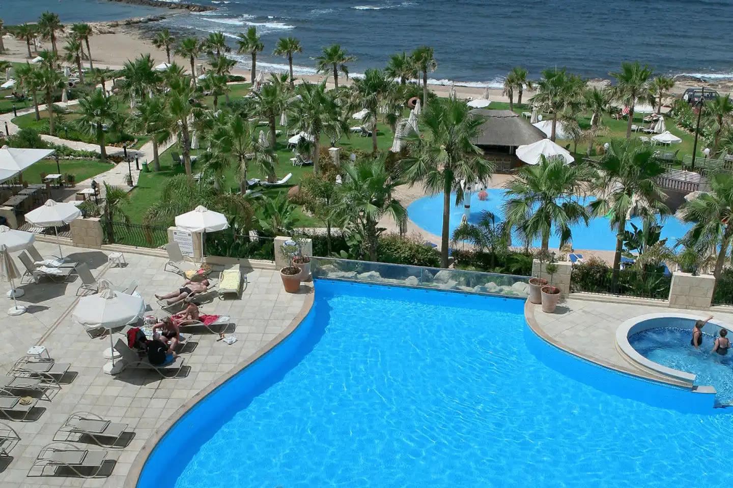 Aquamare Beach Pool