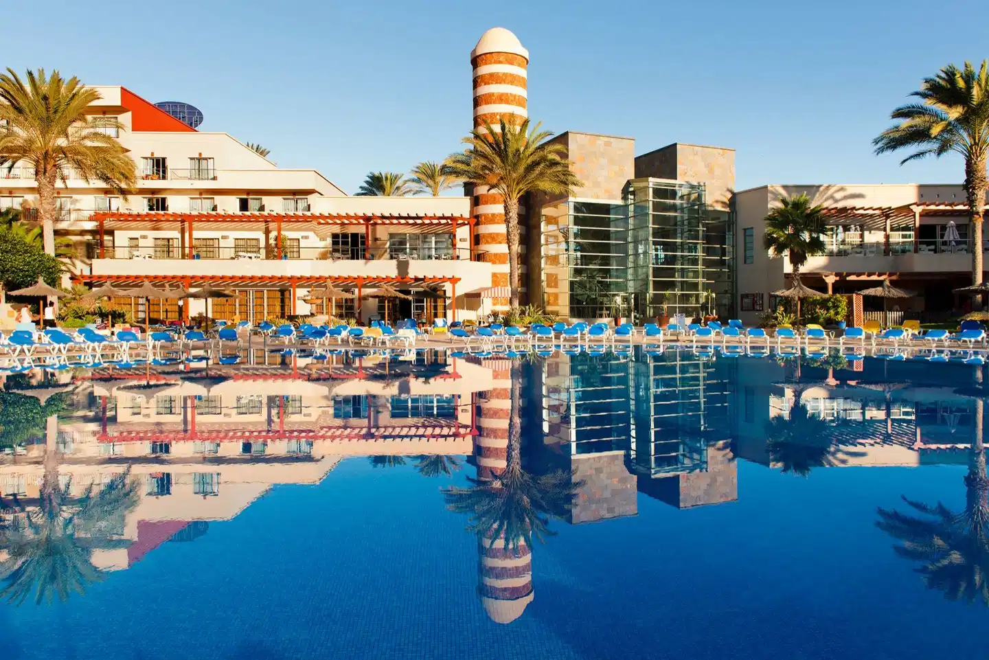 Elba Carlota Beach & Golf Resort POOL