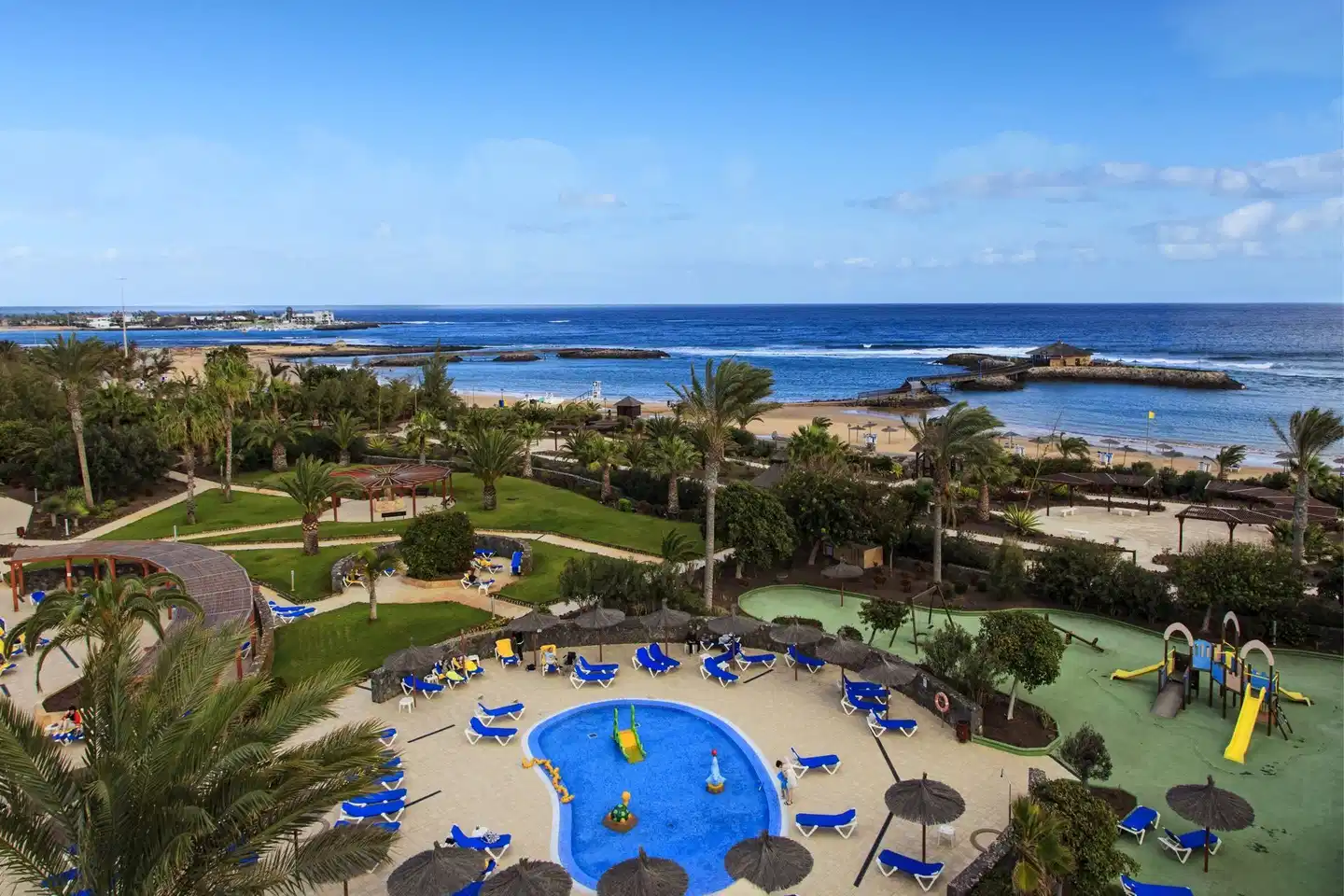Elba Carlota Beach & Golf Resort POOL