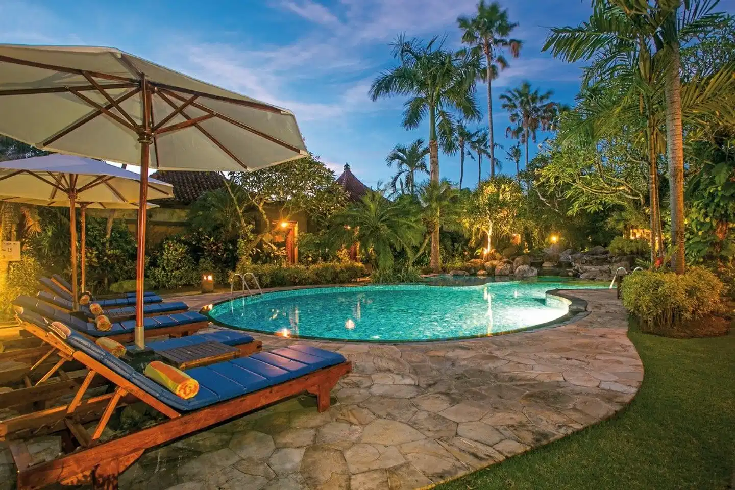 Parigata Villas Resort Pool