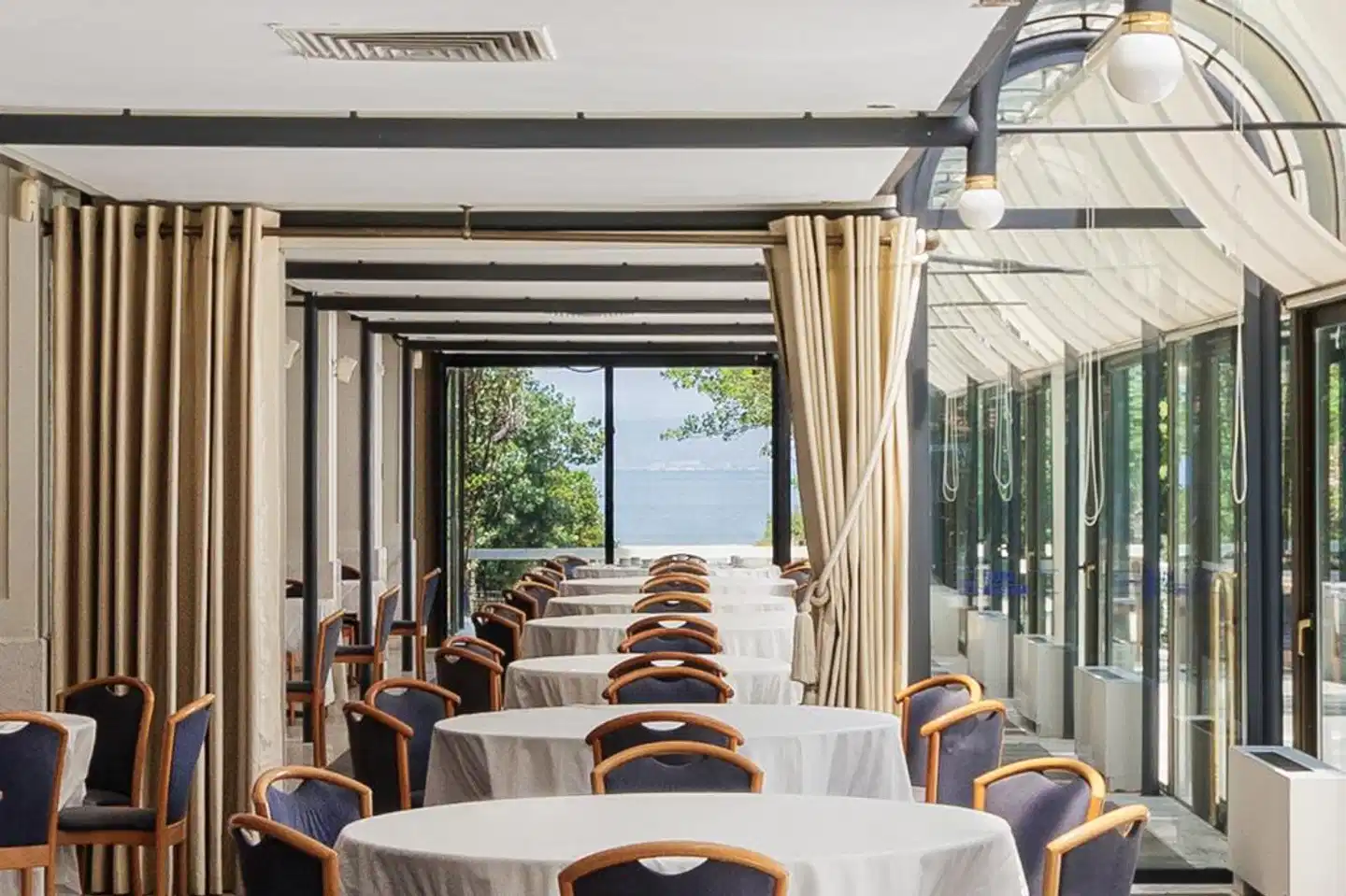 Sun Beach Hotel Restaurant