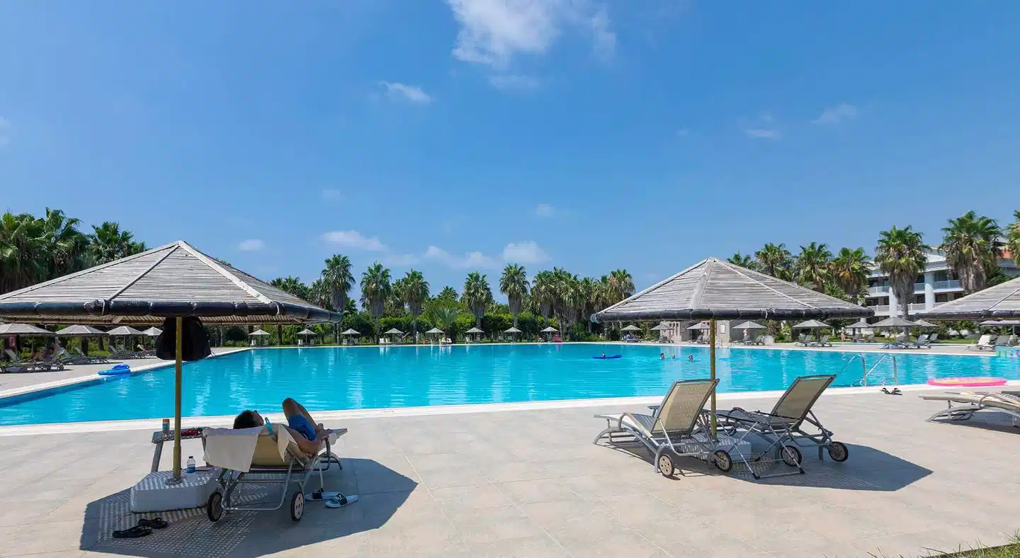 Defne Kumul Deluxe POOL