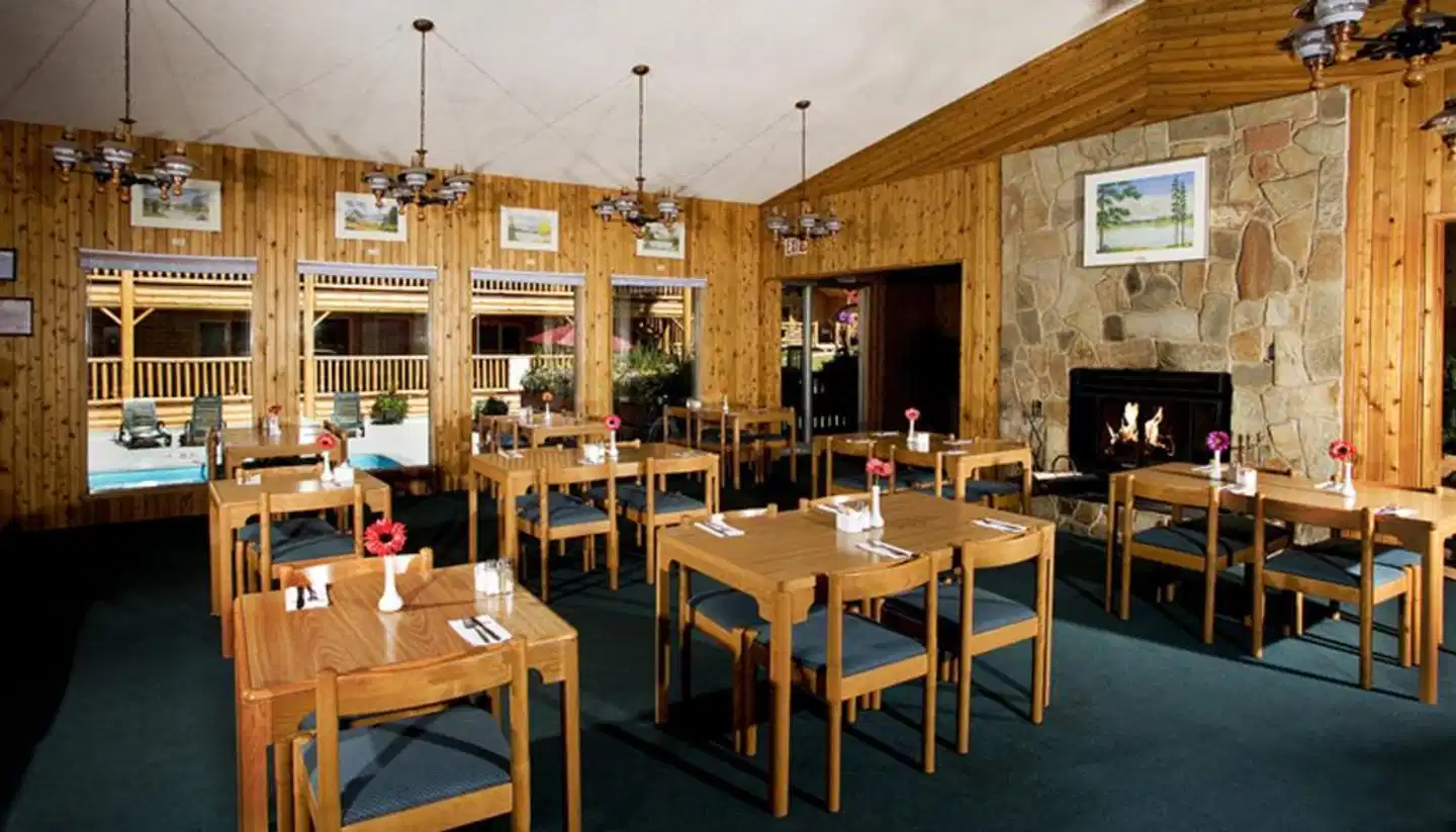 Miette Mountain Cabins Restaurant