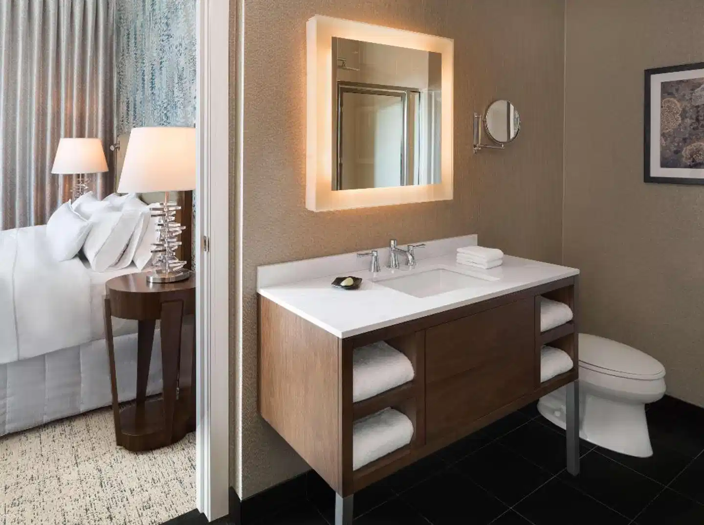 Hilton Vancouver Downtown Badezimmer