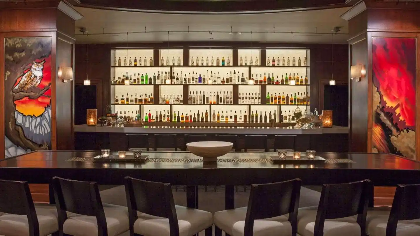 The Yorkville Royal Sonesta Hotel Bar