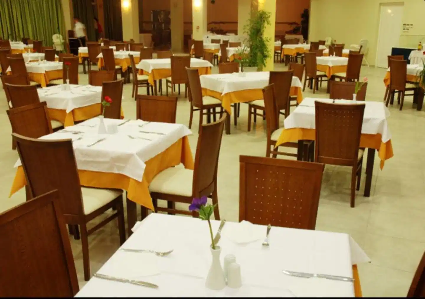 Majestic Hotel & Spa Restaurant