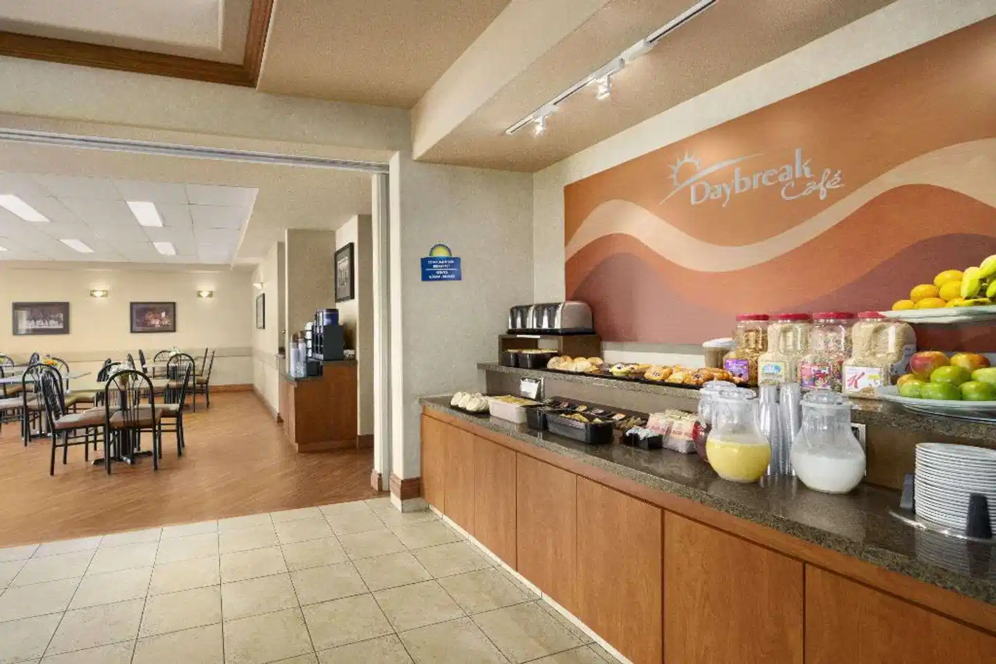 Days Inn by Wyndham Red Deer Restaurant