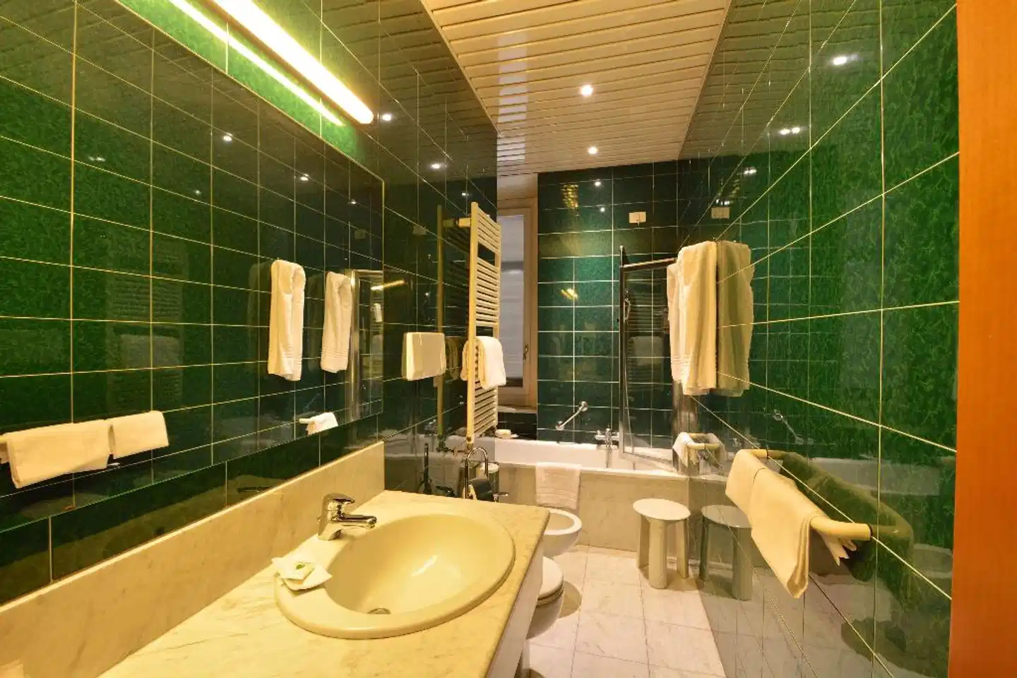 Best Western Hotel Crimea Badezimmer