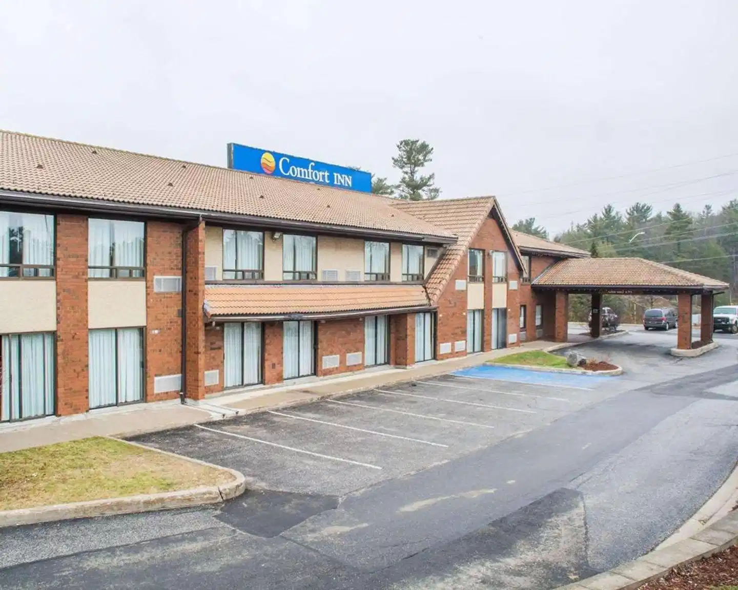 Comfort Inn Parry Sound Aussenansicht