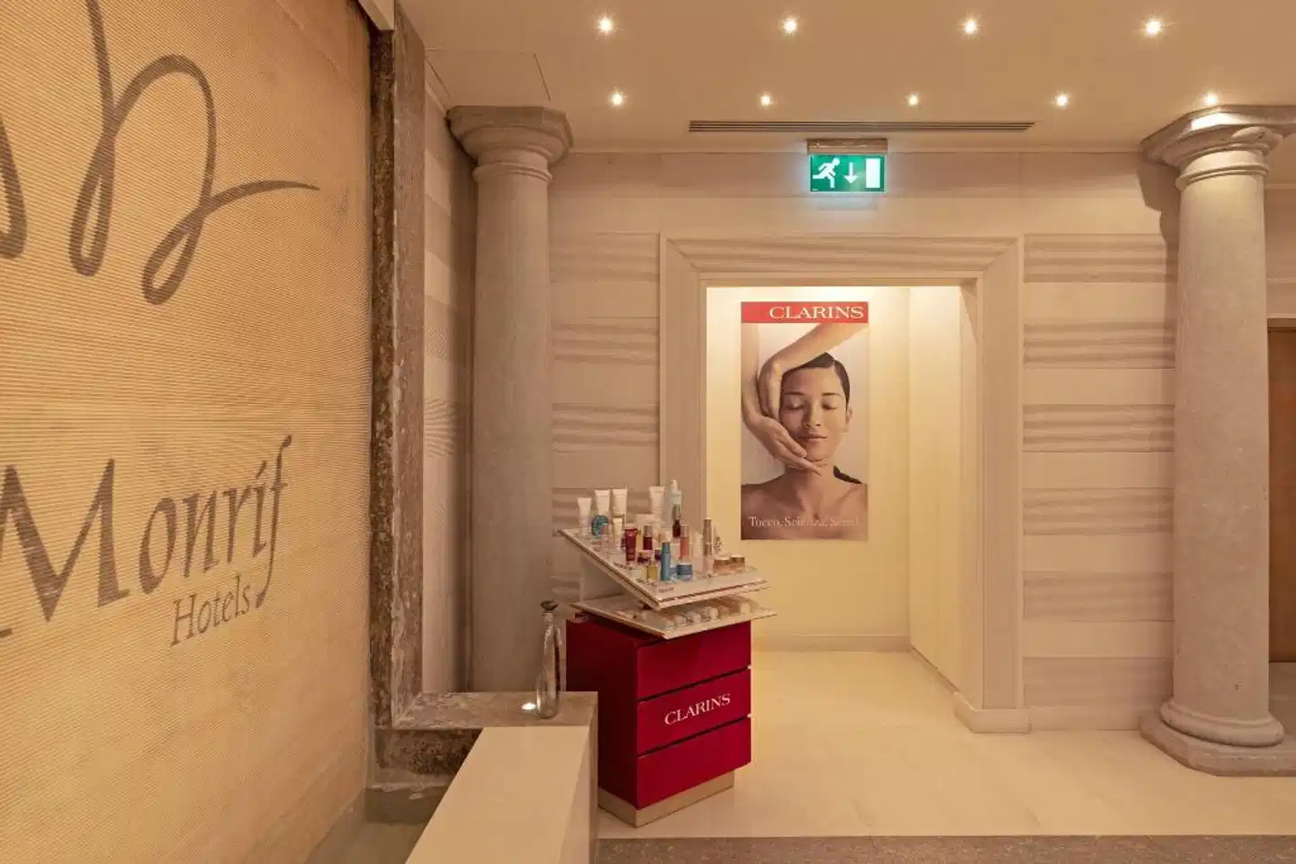 Royal Hotel Carlton Badezimmer