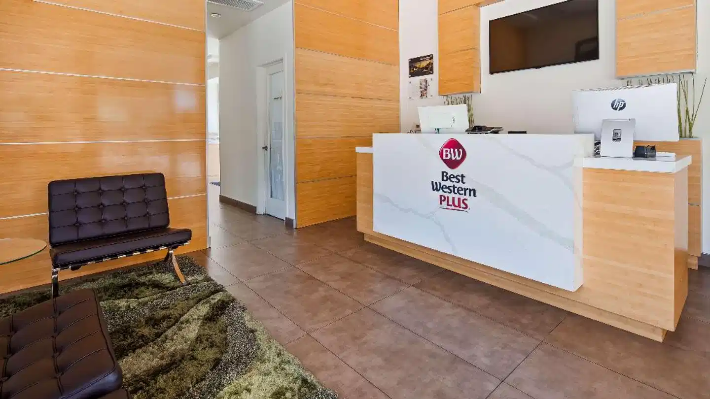 Best Western Plus Eagle Rock Inn Wohnbeispiel