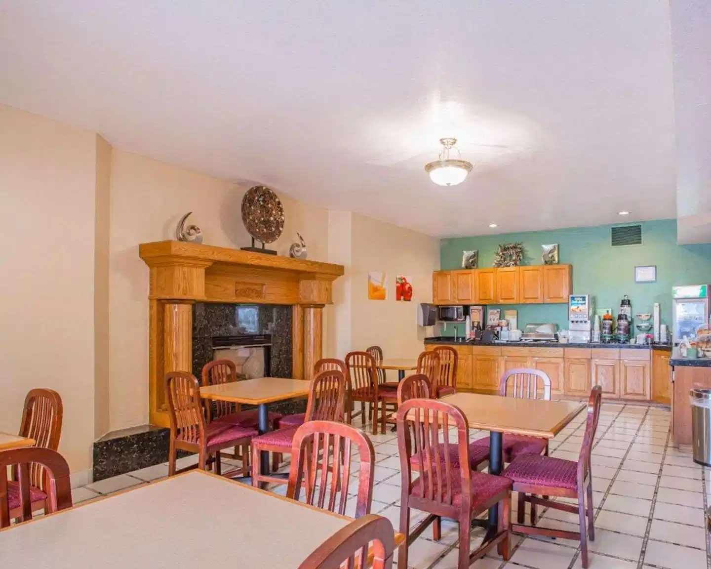 Quality Inn & Suites Airport West Salt Lake City Restaurant