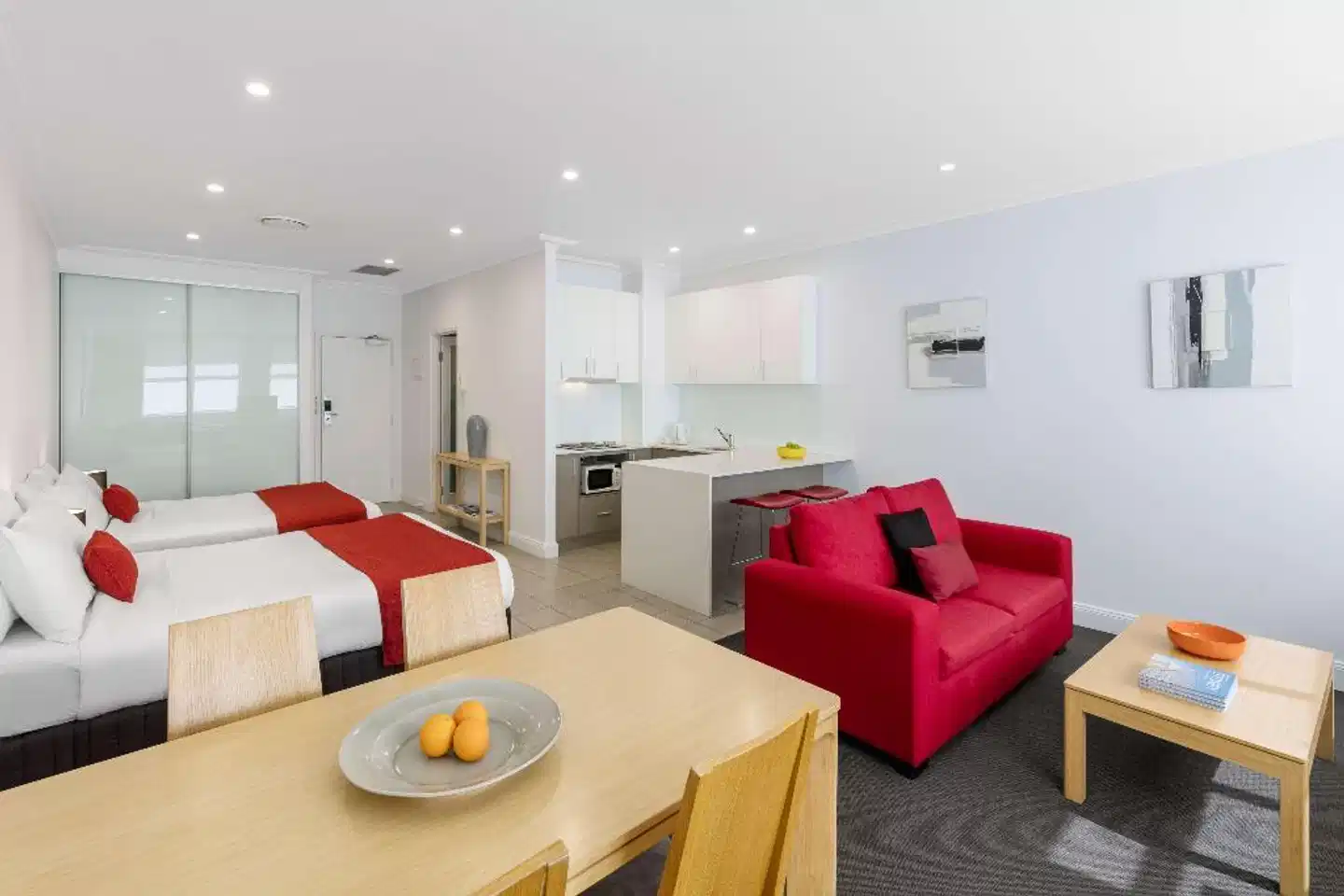 Woolloomooloo Waters Apartment Hotel Lobby