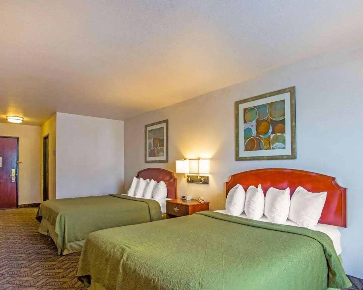 Quality Inn & Suites Airport West Salt Lake City Wohnbeispiel