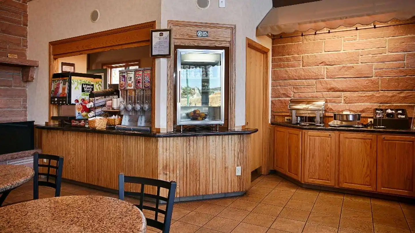 Best Western Plus Silver Saddle Bar